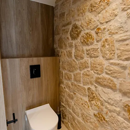 Aetheria North Apartment *
